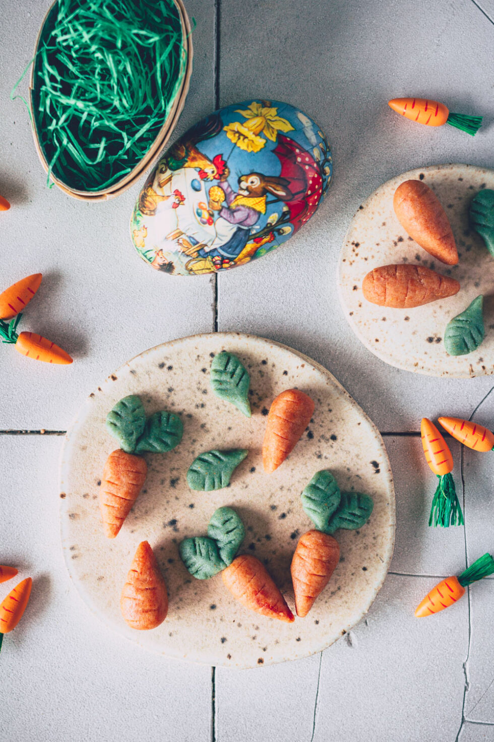 Vegane Marzipan-Möhren selber machen (3 Zutaten) Vegane Marzipan-Möhren selber machen (3 Zutaten)